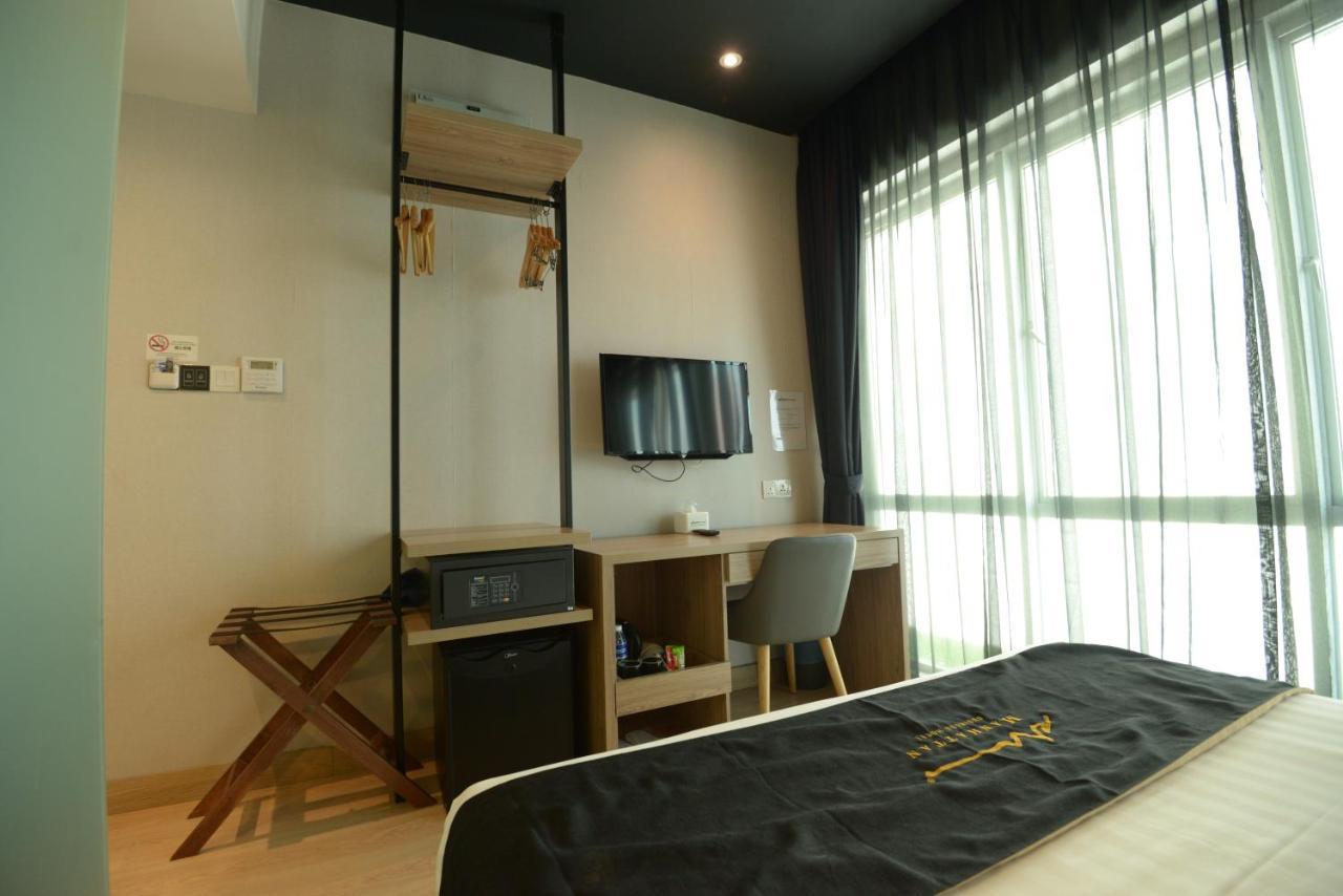 Manhattan Business Hotel Ttdi Kuala Lumpur Eksteriør bilde